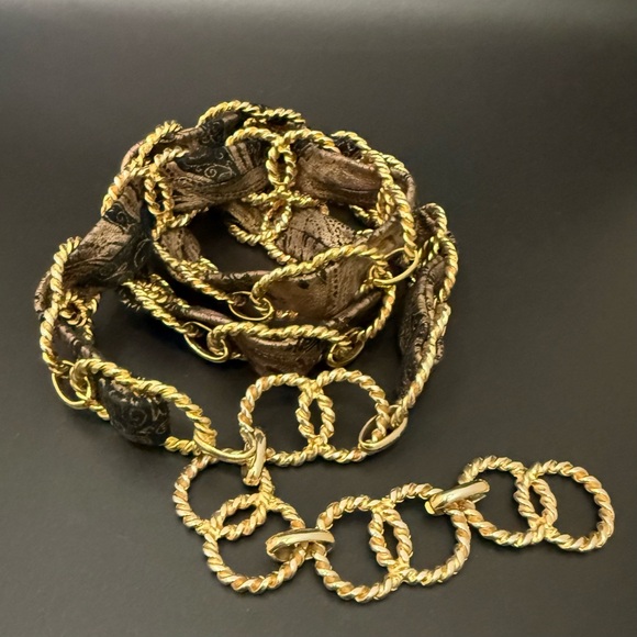 Vintage Gold-tone Chain Printed Black Leather Woven Threaded Chain Women’s Belt